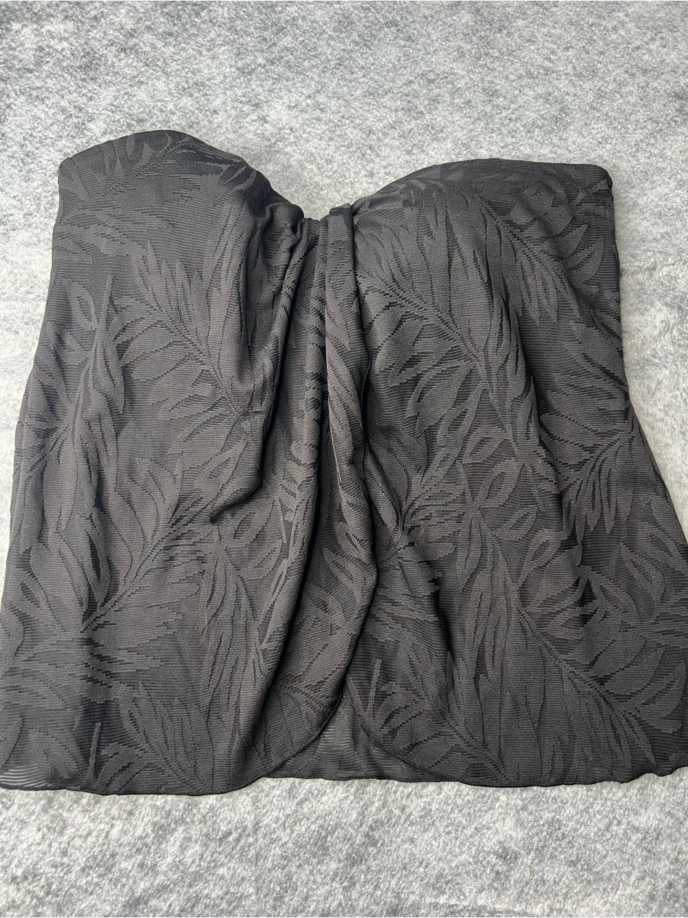 Black Strapless swim Top with Leaf Pattern